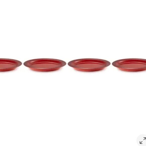 Le Creuset Vancouver Dinner Plates- Set Of 4- Cerise - Picture 4 of 10